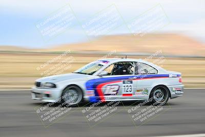 media/May-04-2025-Lucky Dog Racing (Sun) [[21629467aa]]/Turn 9 (115-130pm)/